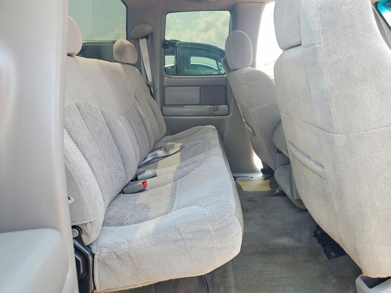 2000 CHEVROLET SILVERADO C1500 — Фото 10 из 12