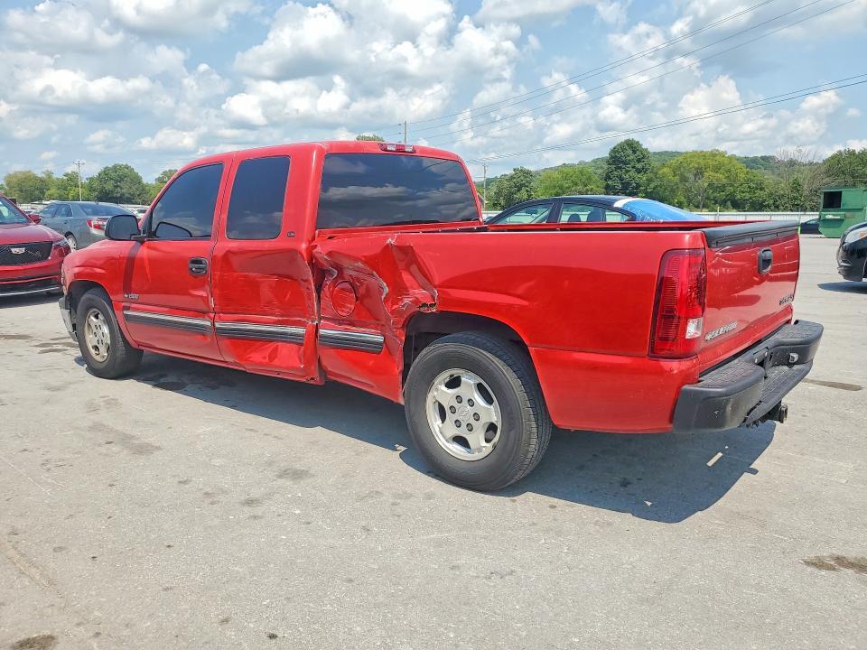 2000 CHEVROLET SILVERADO C1500 — Фото 2 из 12