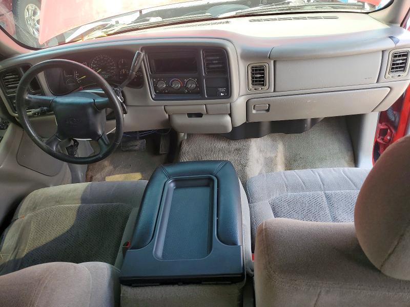 2000 CHEVROLET SILVERADO C1500 — Фото 8 из 12