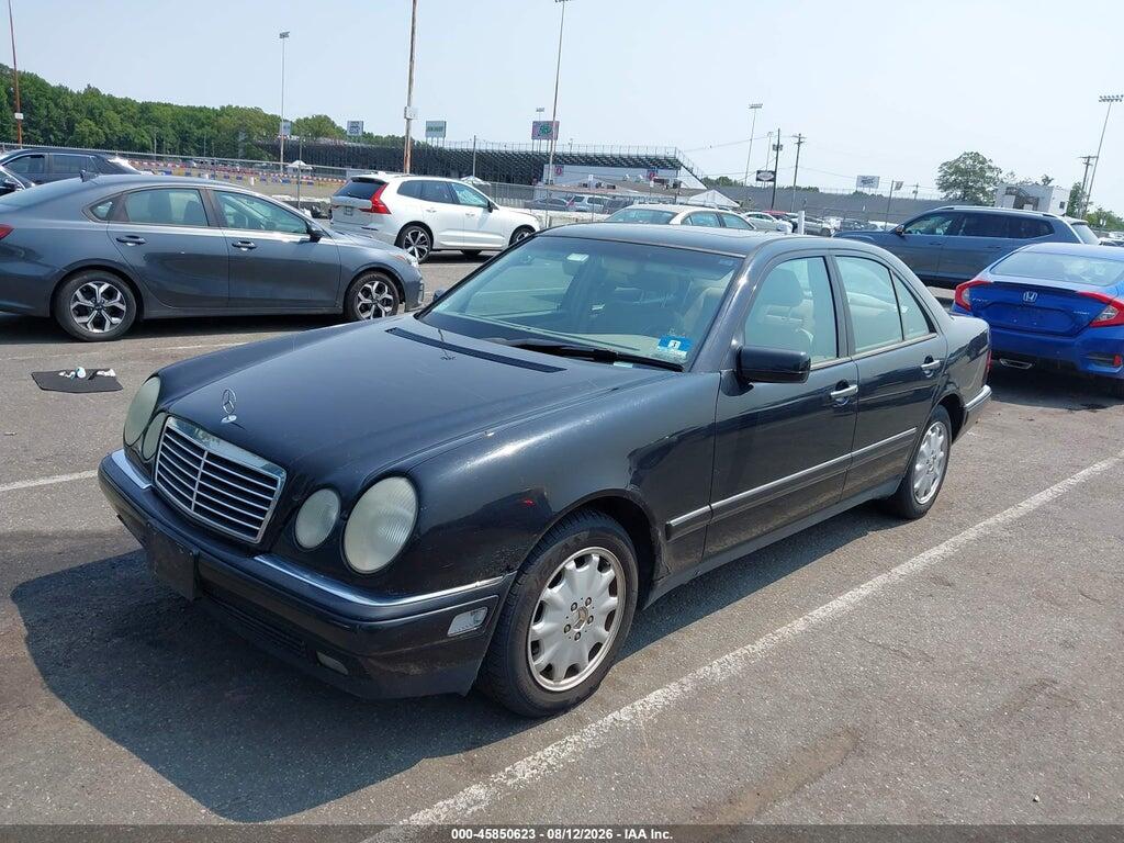 WDBJF65H9XA864858 1999 MERCEDES-BENZ E 320 photo no. 2