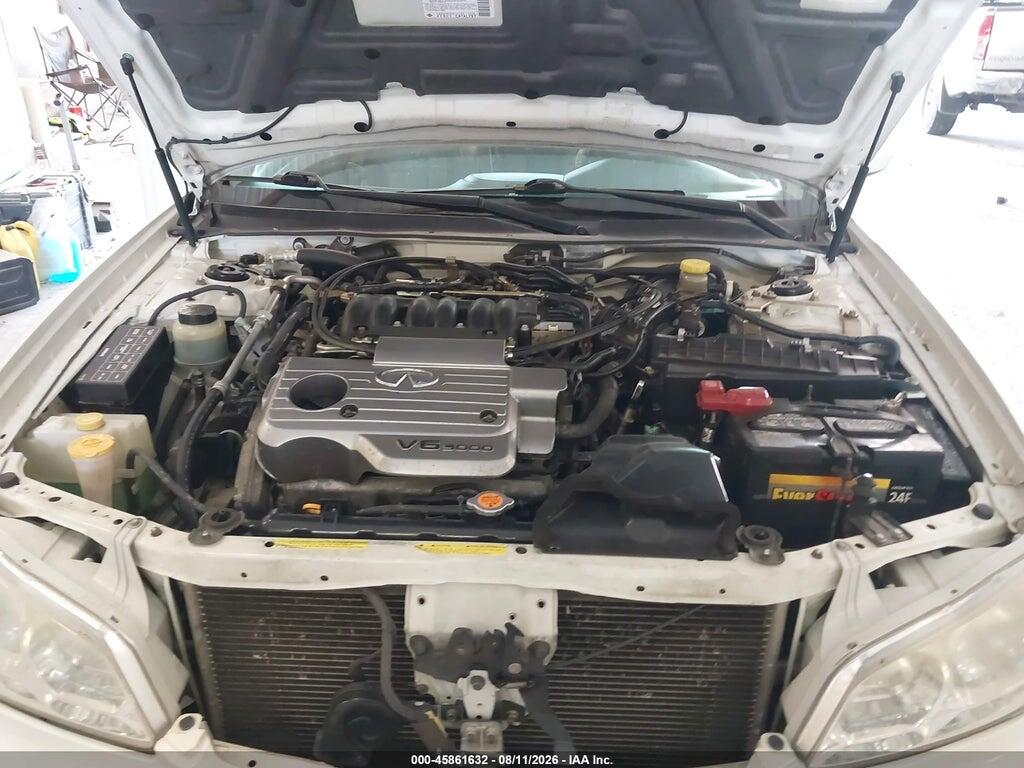 JNKCA31AX1T027904 2001 INFINITI I30 photo no. 10