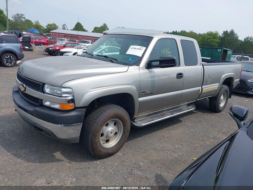 1GCHC29191E300772 2001 CHEVROLET SILVERADO 2500HD photo no. 2