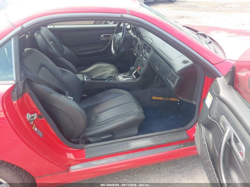 WDBKK49F01F182250 2001 MERCEDES-BENZ SLK 230 photo no. 5