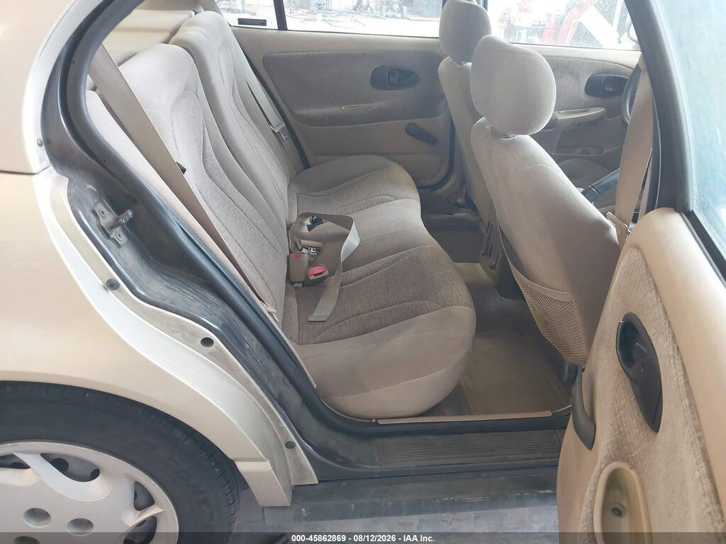 1G8ZJ54782Z152383 2002 SATURN S-SERIES photo no. 8