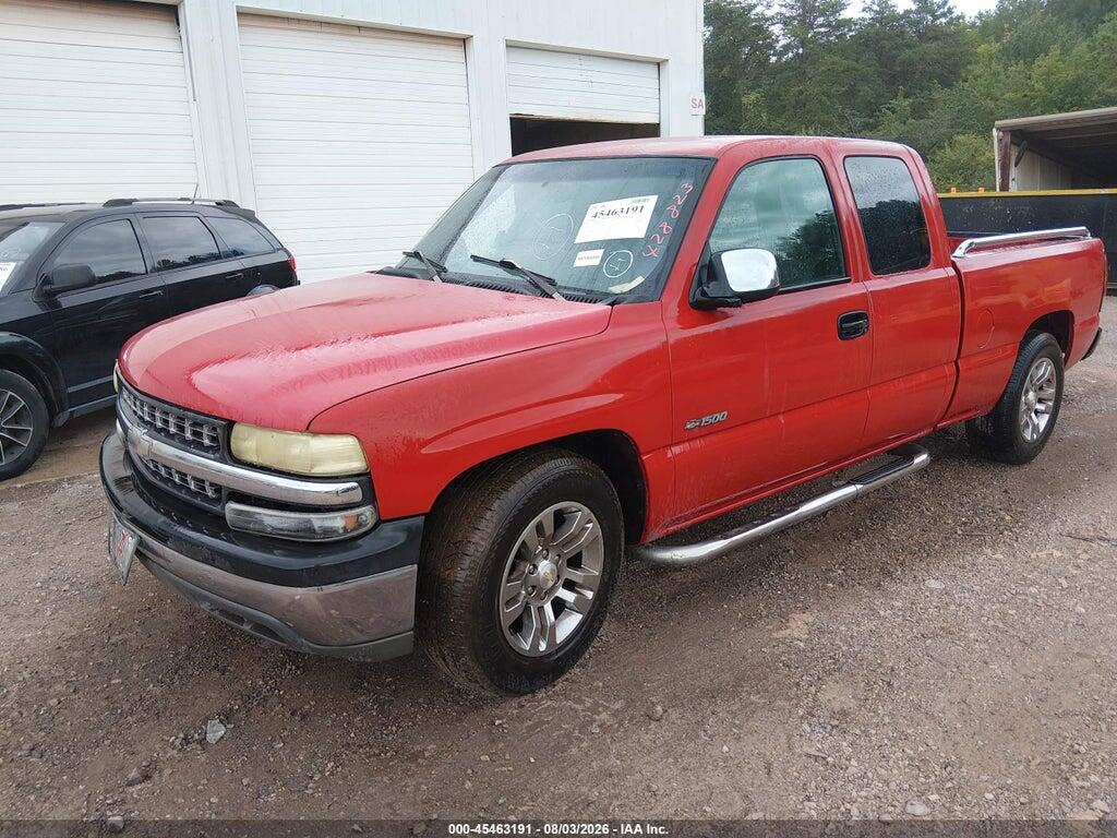 2GCEC19V021428823 2002 CHEVROLET SILVERADO 1500 photo no. 2