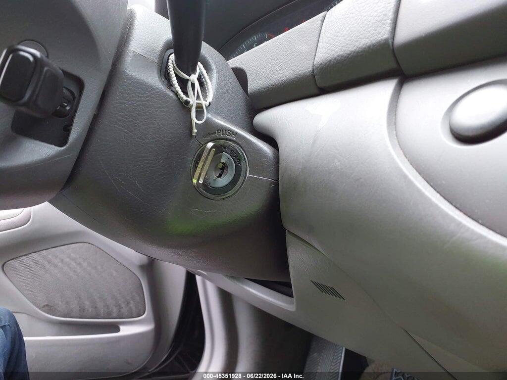4T1BE32K52U079764 2002 TOYOTA CAMRY photo no. 11