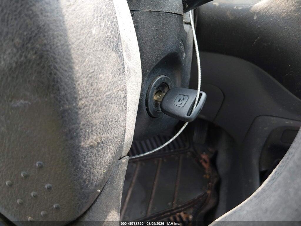 2HGES16533H556944 2003 HONDA CIVIC photo no. 11