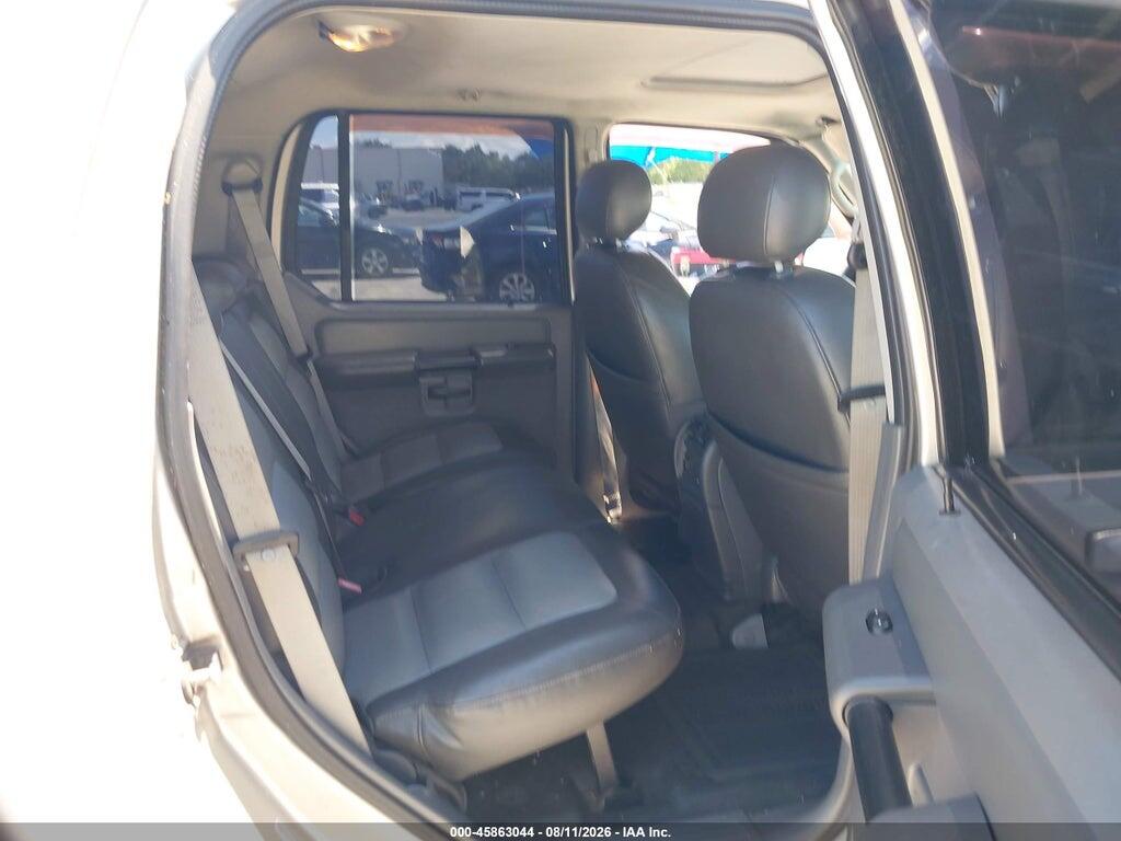 1FMZU67K84UC40249 2004 FORD EXPLORER SPORT TRAC photo no. 8