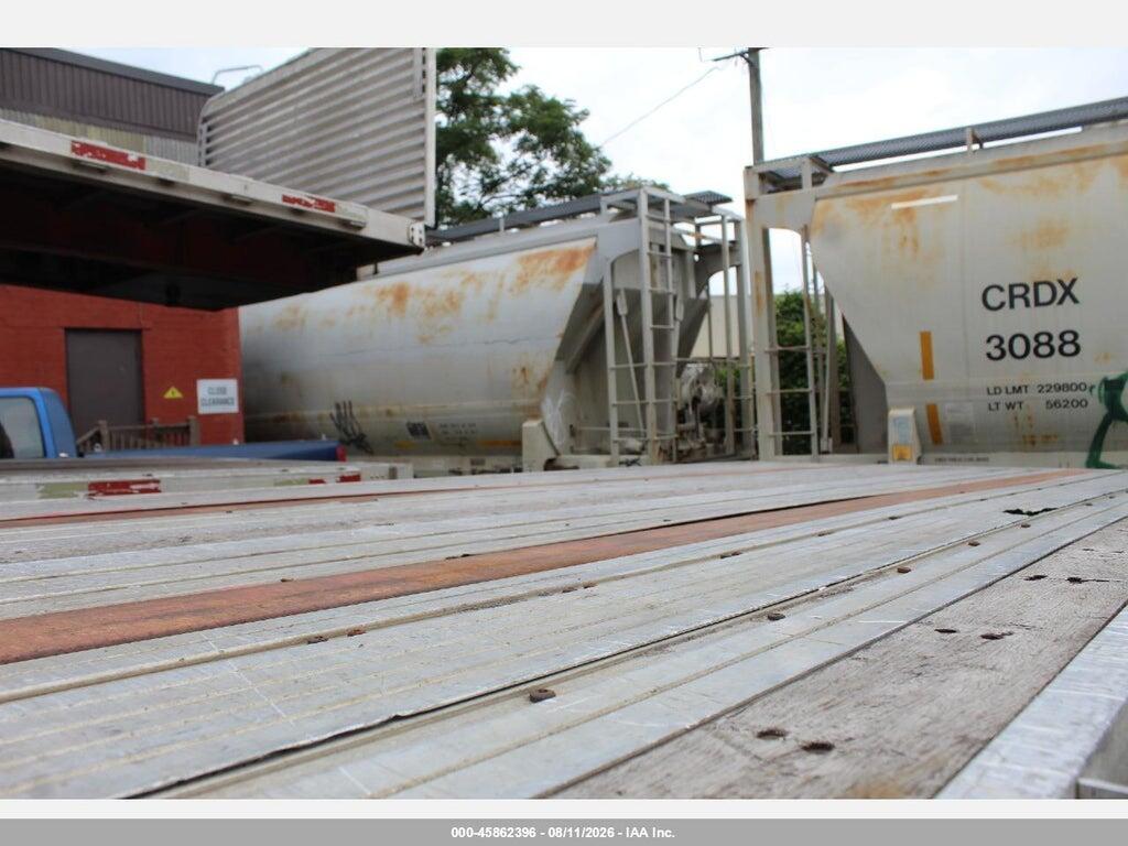 1UYFS24816A896703 2006 UTILITY TRAILER MFG FLATBED photo no. 5