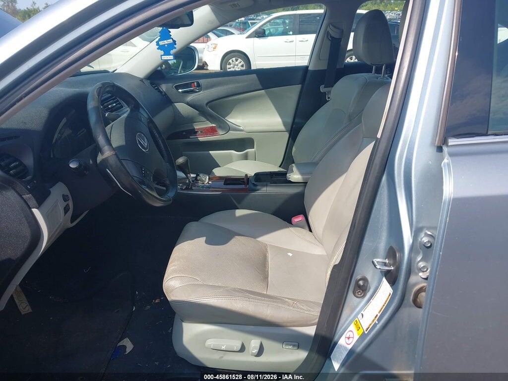 JTHCK262962003714 2006 LEXUS IS 250 photo no. 5