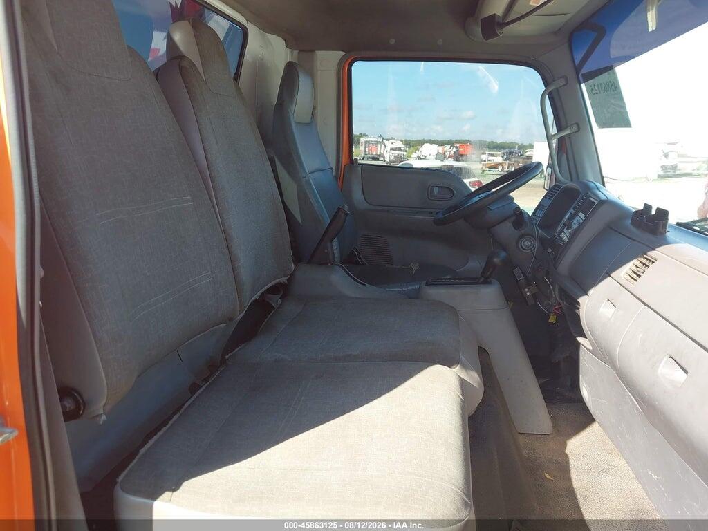 3FRML55Z27V650255 2007 FORD LCF photo no. 6