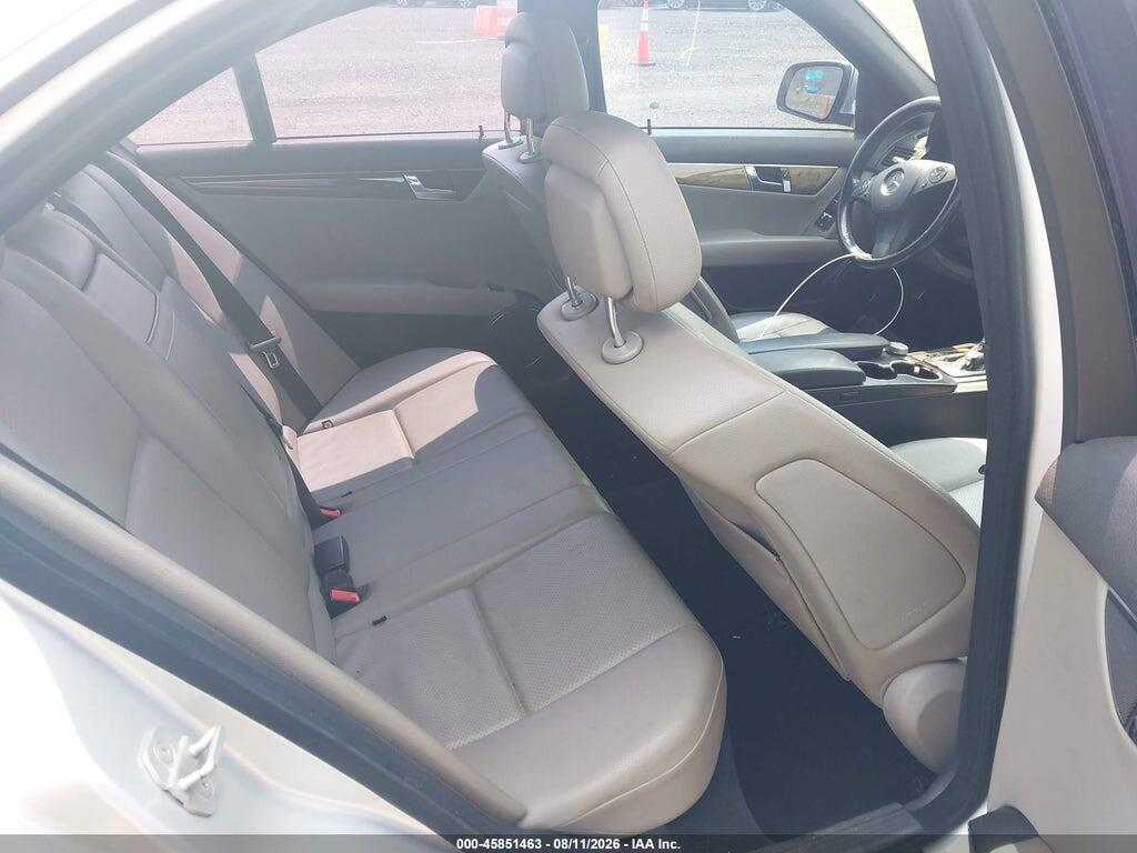 WDDGF56X78R033802 2008 MERCEDES-BENZ C 350 photo no. 8