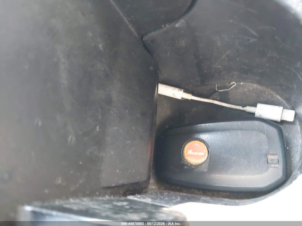 JTDKN3DU1A1275798 2010 TOYOTA PRIUS photo no. 11