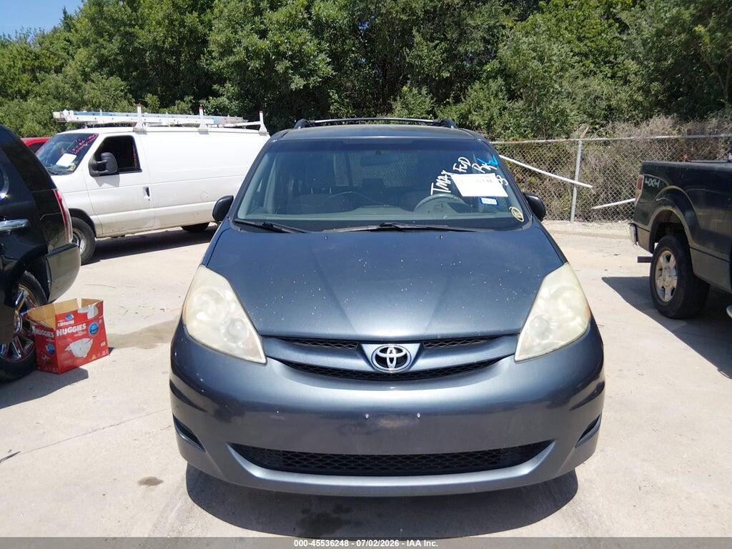 5TDKK4CC4AS338953 2010 TOYOTA SIENNA photo no. 12