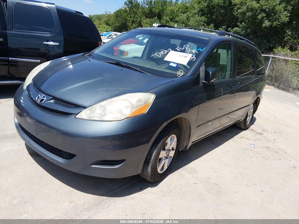5TDKK4CC4AS338953 2010 TOYOTA SIENNA photo no. 2