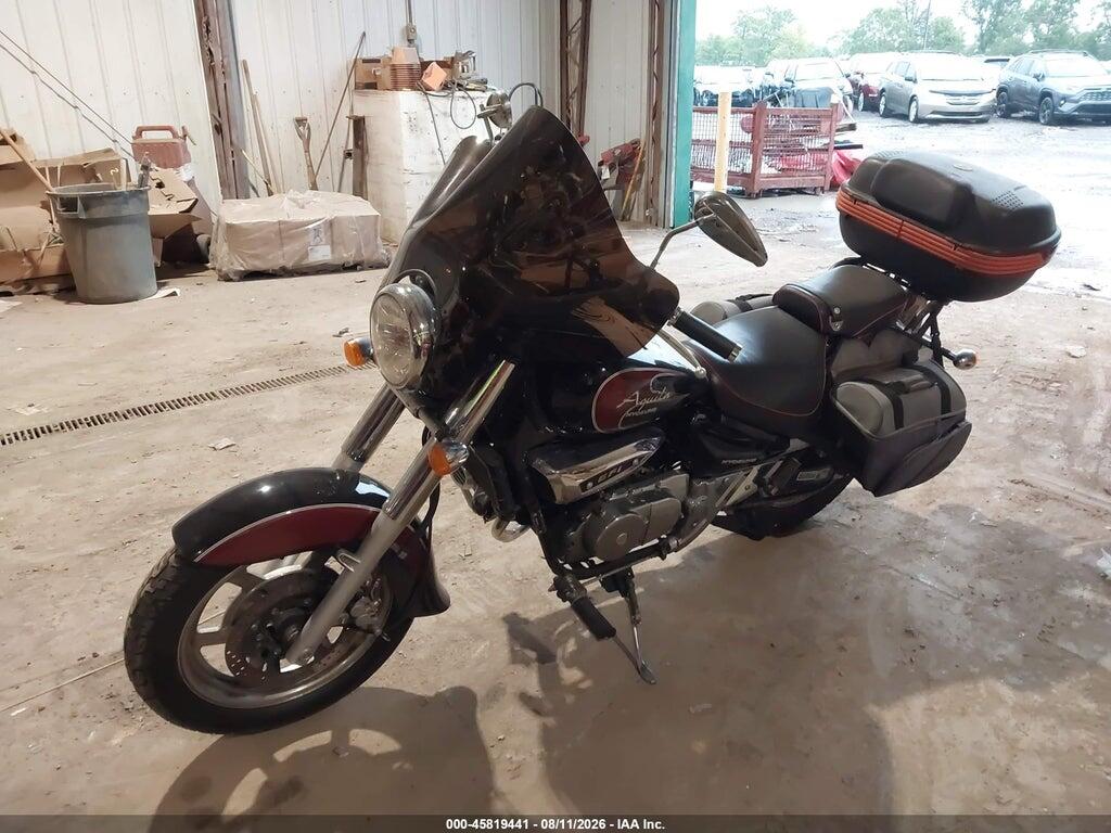 KM4MJ5254A1700035 2010 HYOSUNG GV250 photo no. 2
