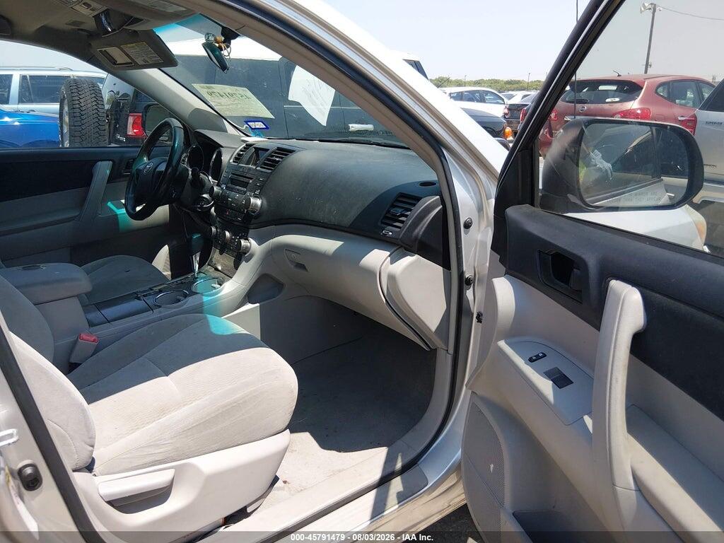 5TDZK3EH4AS003208 2010 TOYOTA HIGHLANDER photo no. 5