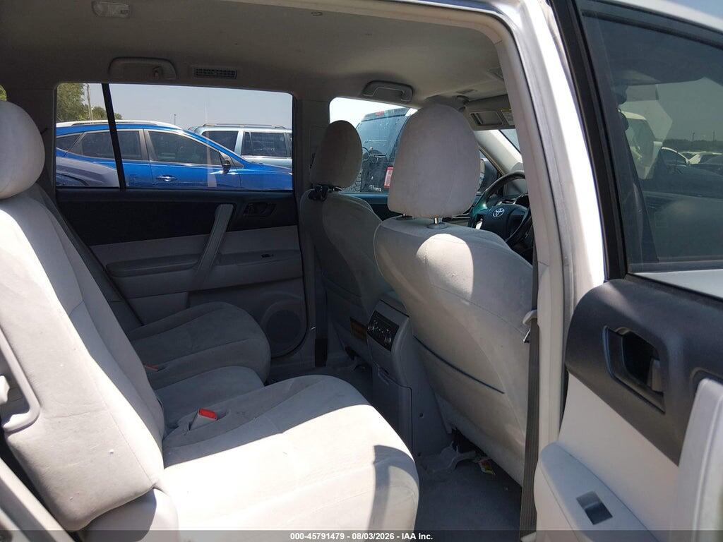 5TDZK3EH4AS003208 2010 TOYOTA HIGHLANDER photo no. 8