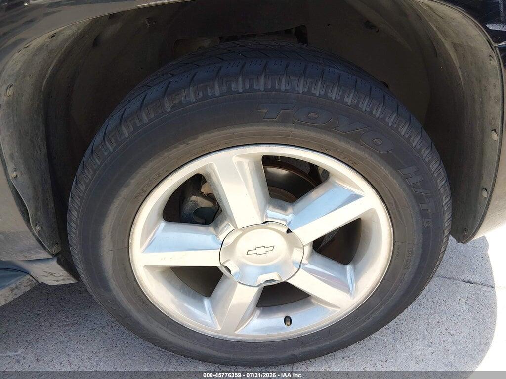 3GNNCEE06AG278053 2010 CHEVROLET AVALANCHE 1500 photo no. 5