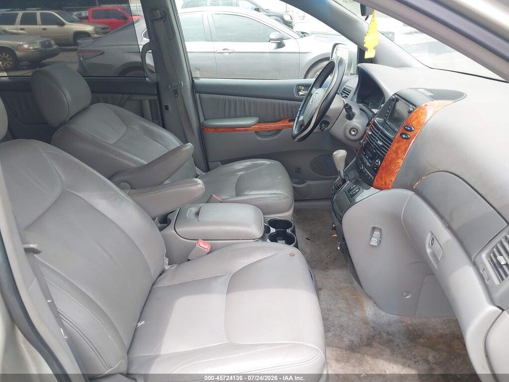 5TDYK4CC0AS324798 2010 TOYOTA SIENNA photo no. 5
