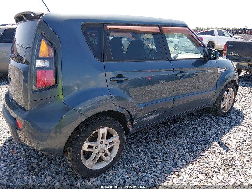 KNDJT2A25B7197782 2011 KIA SOUL photo no. 4