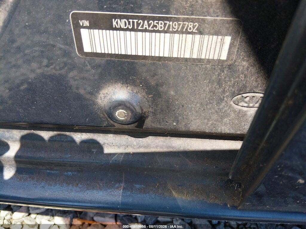 KNDJT2A25B7197782 2011 KIA SOUL photo no. 9