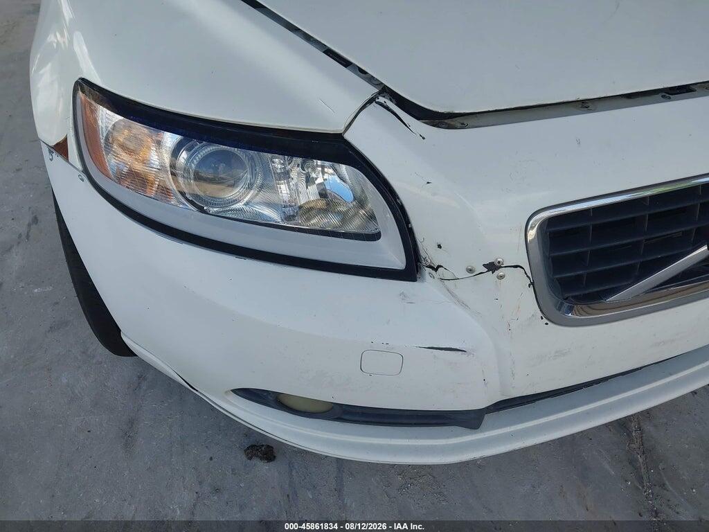 YV1672MS4B2550669 2011 VOLVO S40 photo no. 12