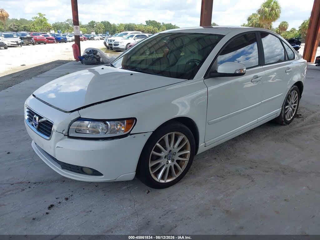 YV1672MS4B2550669 2011 VOLVO S40 photo no. 2