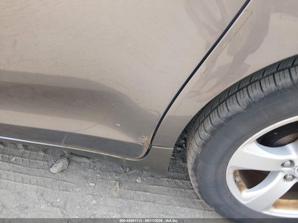 5TDKK3DC1BS042928 2011 TOYOTA SIENNA photo no. 6
