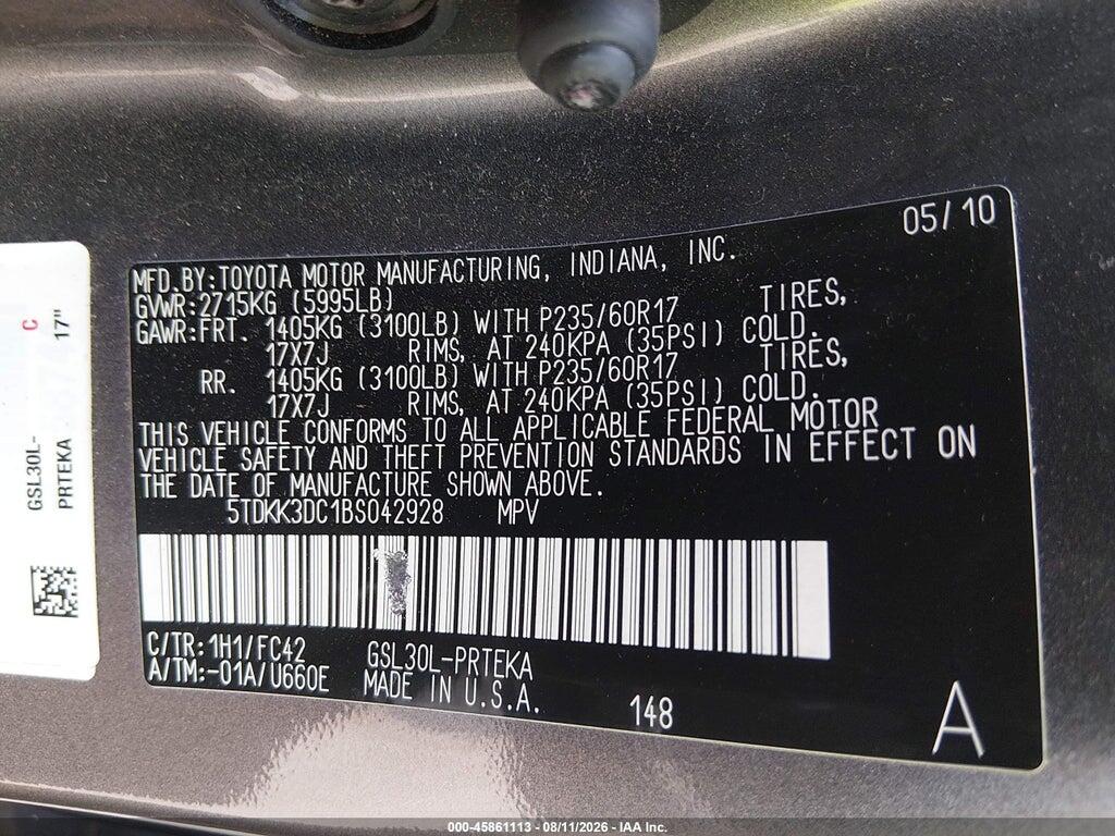 5TDKK3DC1BS042928 2011 TOYOTA SIENNA photo no. 9