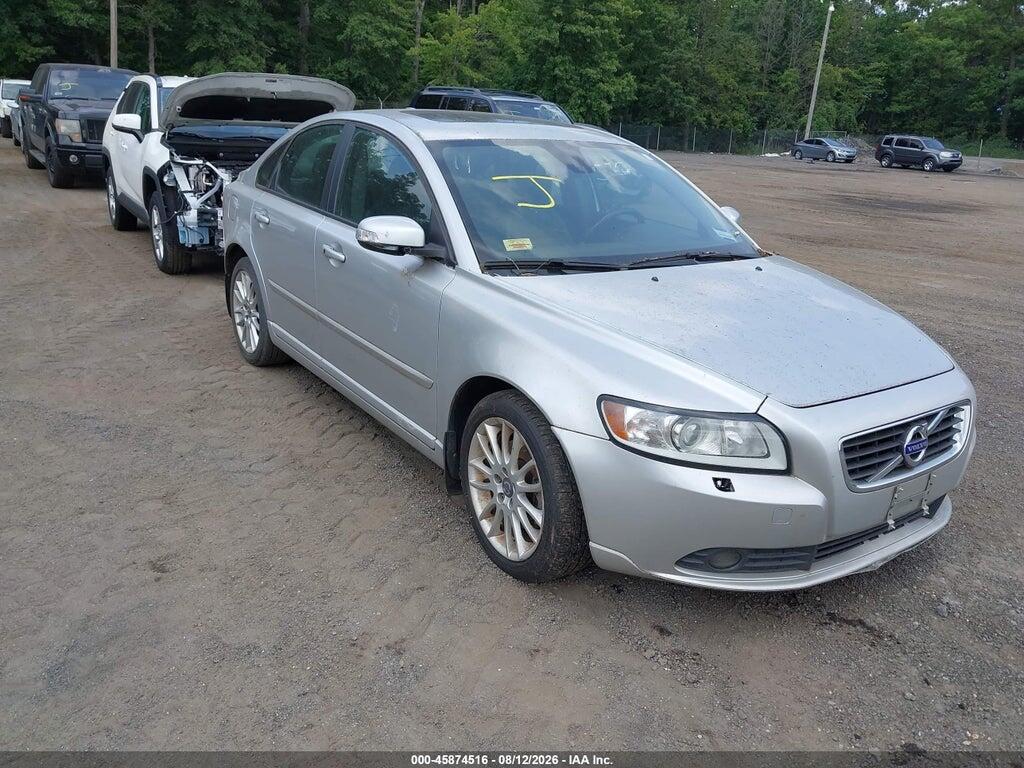 2011 VOLVO S40 YV1672MS6B2531721