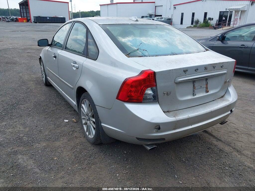 YV1672MS6B2531721 2011 VOLVO S40 photo no. 3