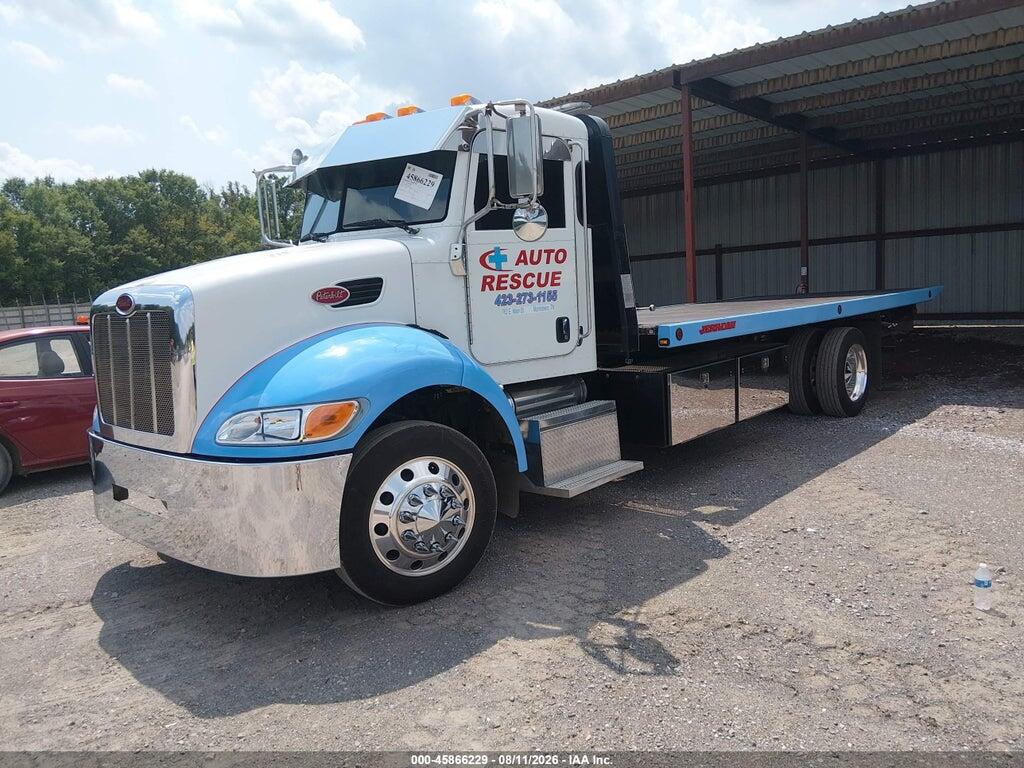 2NP2HM6X2BM114643 2011 PETERBILT 337 photo no. 2