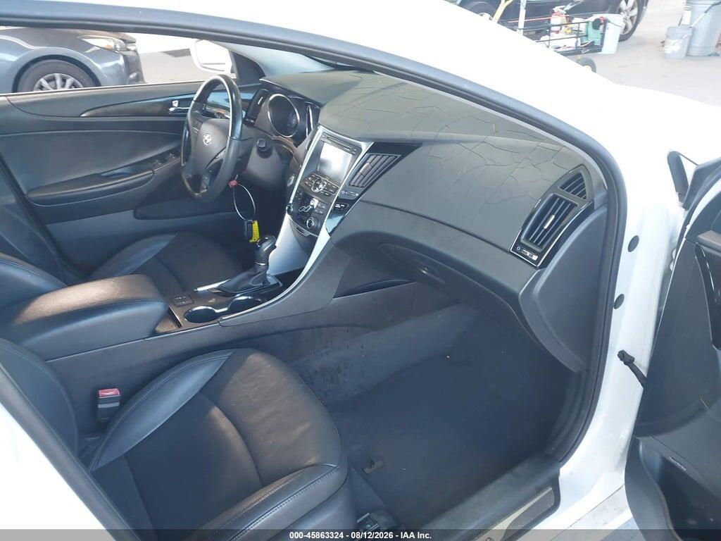 5NPEC4ACXBH150846 2011 HYUNDAI SONATA photo no. 5