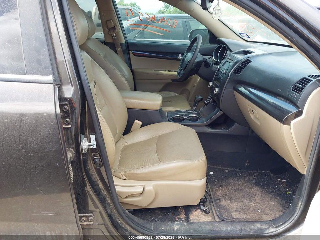5XYKU3A12BG143924 2011 KIA SORENTO photo no. 5