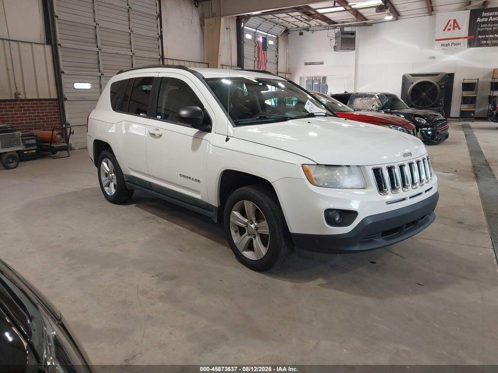1J4NT1FA8BD271963 2011 JEEP COMPASS photo no. 1