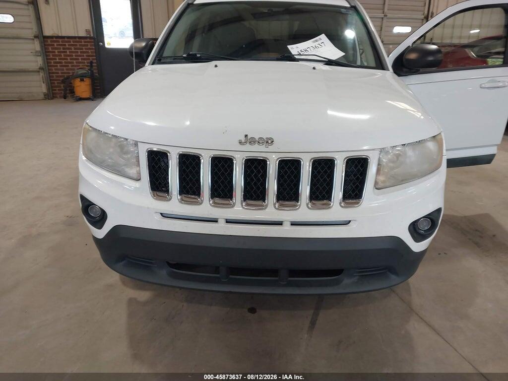 1J4NT1FA8BD271963 2011 JEEP COMPASS photo no. 6