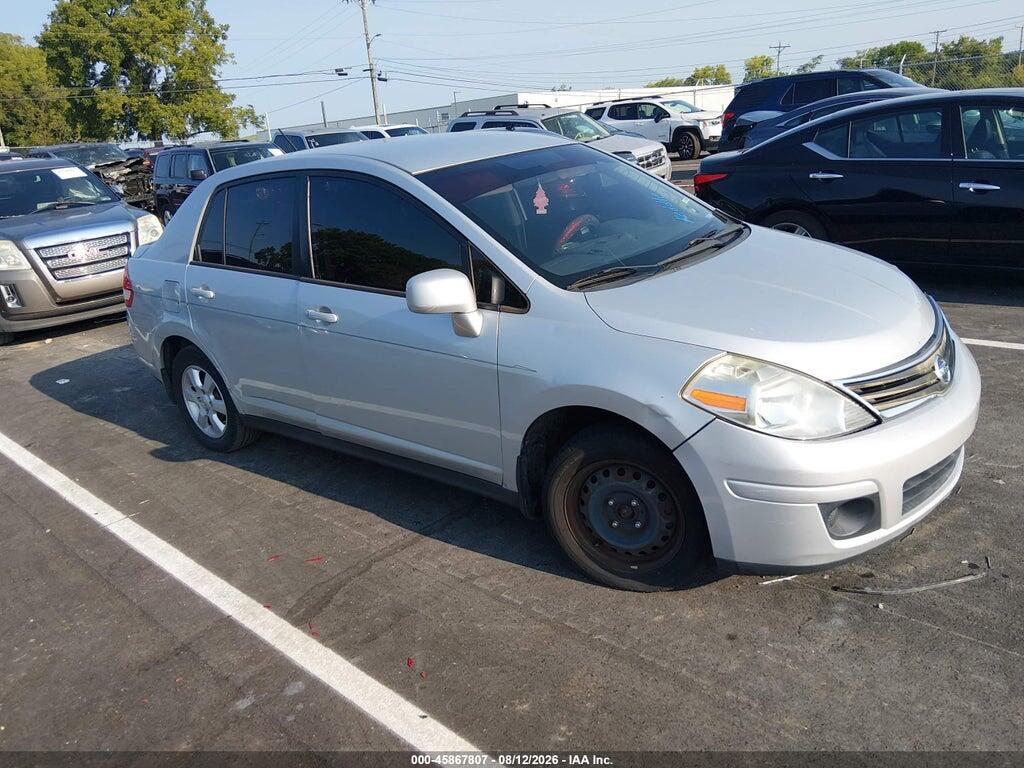 3N1BC1AP3BL377979 2011 NISSAN VERSA photo no. 1