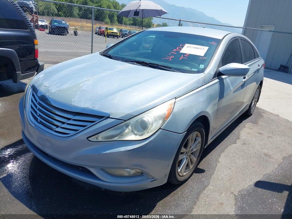 5NPEB4AC5CH367905 2012 HYUNDAI SONATA photo no. 2