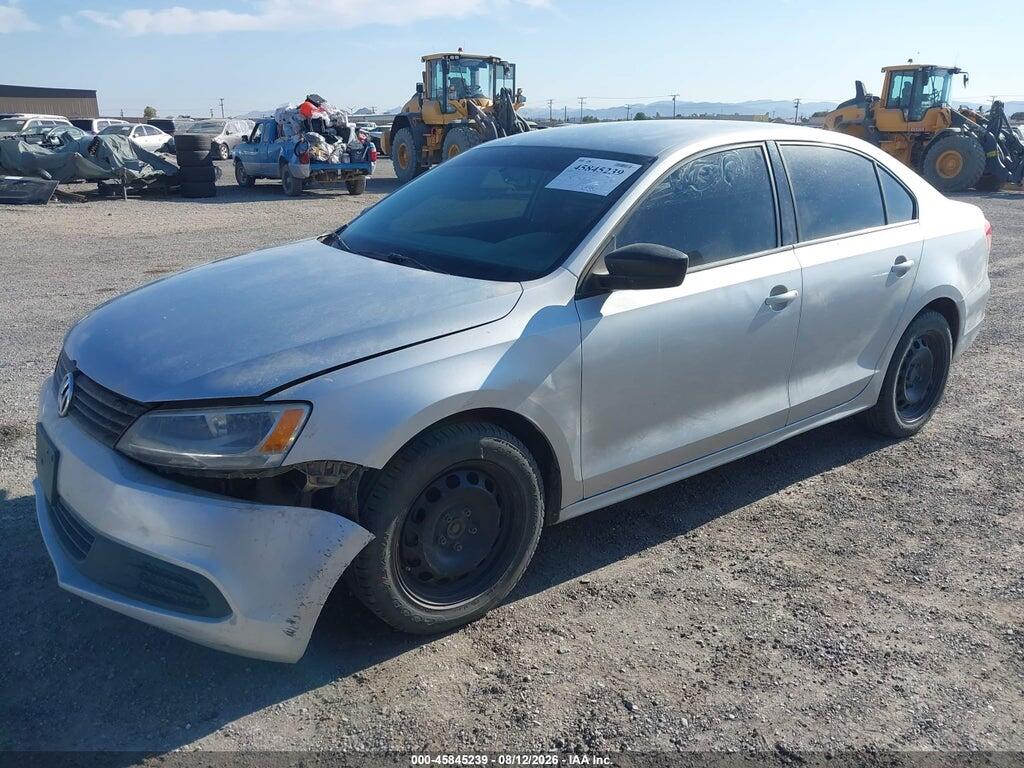 3VW2K7AJ7CM385445 2012 VOLKSWAGEN JETTA photo no. 2