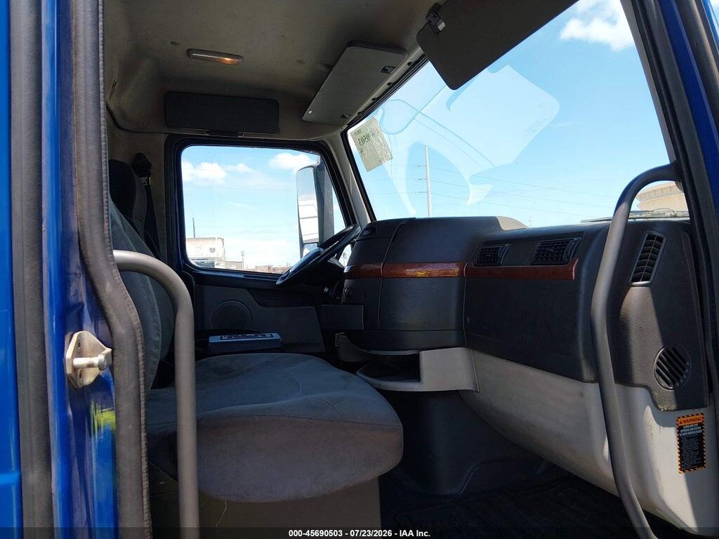 4V4NC9TH7CN548138 2012 VOLVO VN photo no. 5