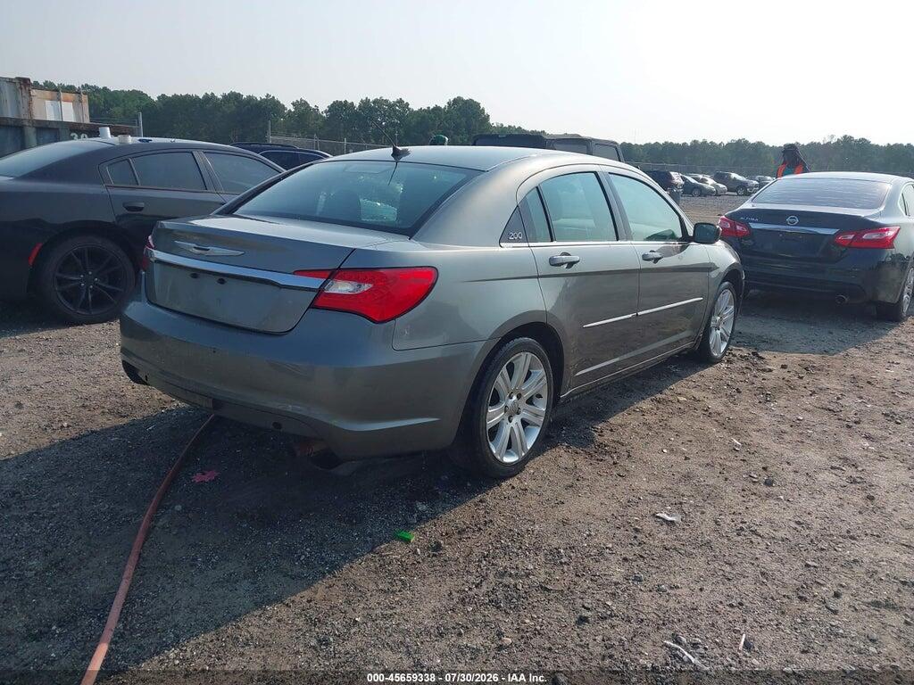 1C3CCBBB9DN656015 2013 CHRYSLER 200 photo no. 4
