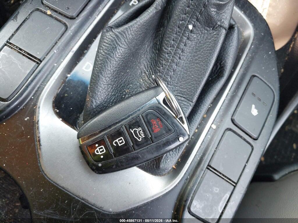 KM8SR4HF6DU001940 2013 HYUNDAI SANTA FE photo no. 11