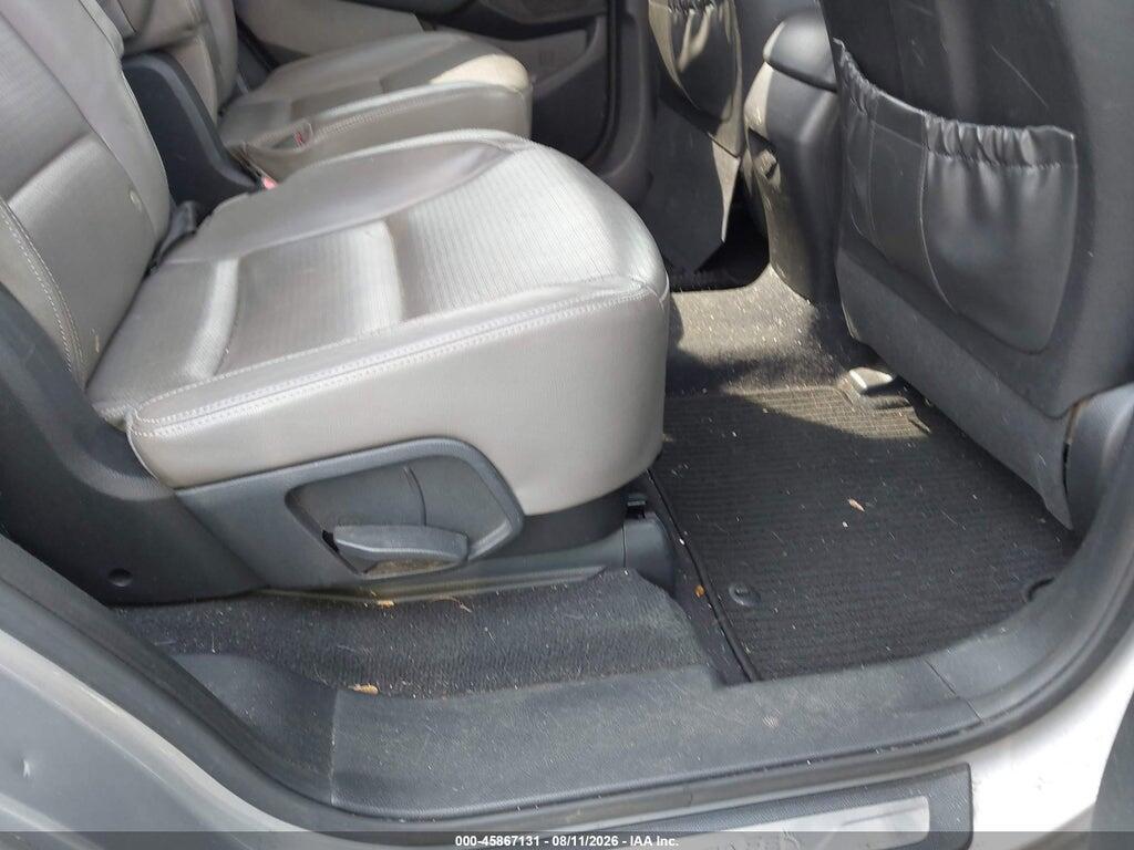 KM8SR4HF6DU001940 2013 HYUNDAI SANTA FE photo no. 8
