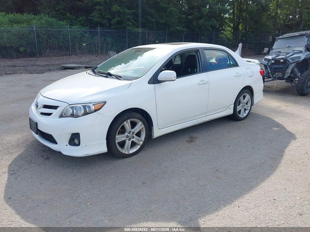 2T1BU4EE9DC014645 2013 TOYOTA COROLLA photo no. 2