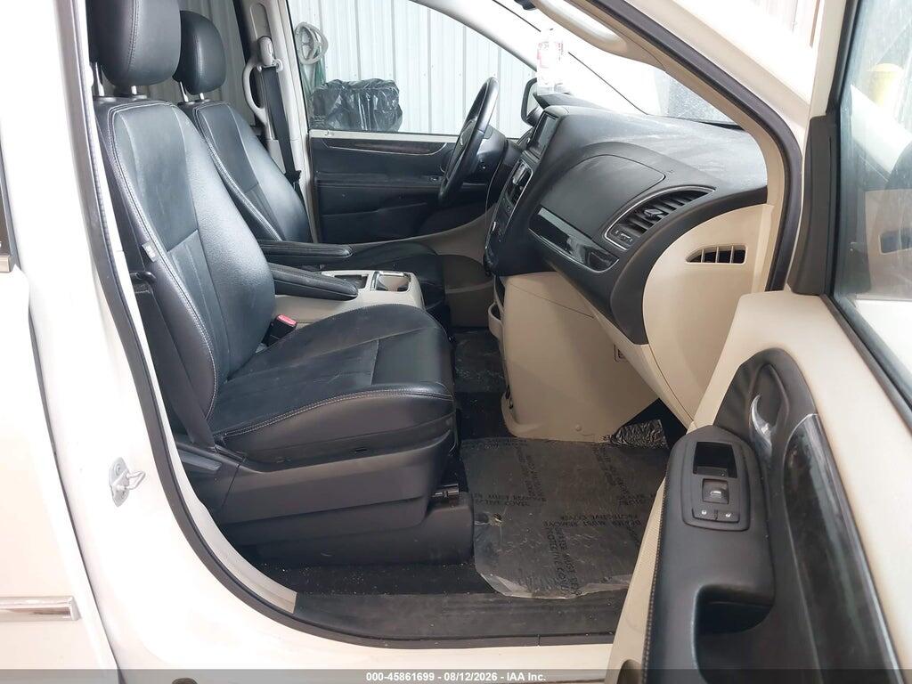 2C4RC1BG4DR684139 2013 CHRYSLER TOWN & COUNTRY photo no. 3