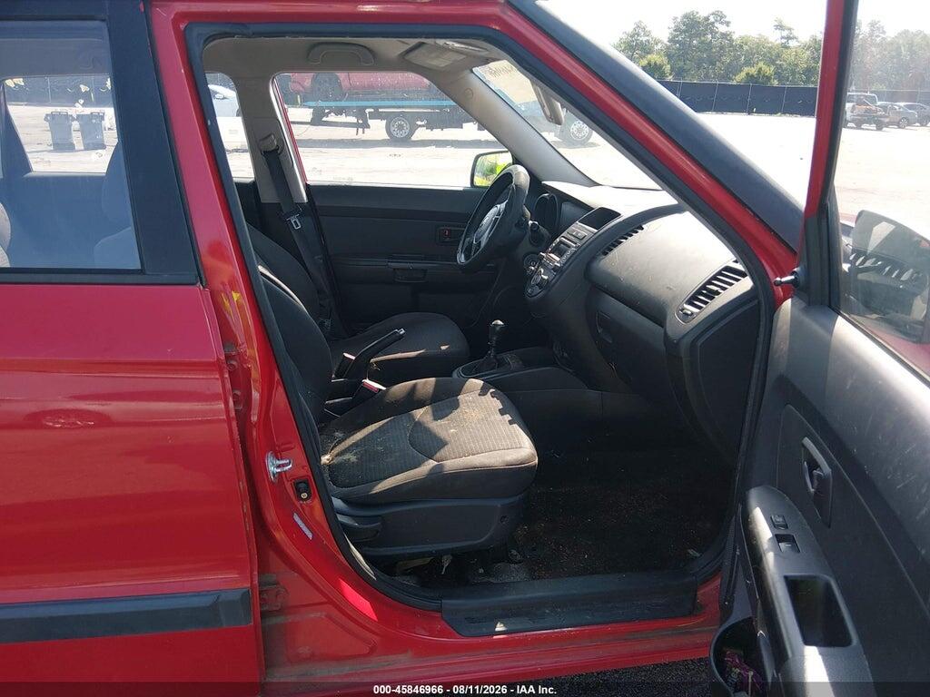 KNDJT2A50D7568747 2013 KIA SOUL photo no. 5