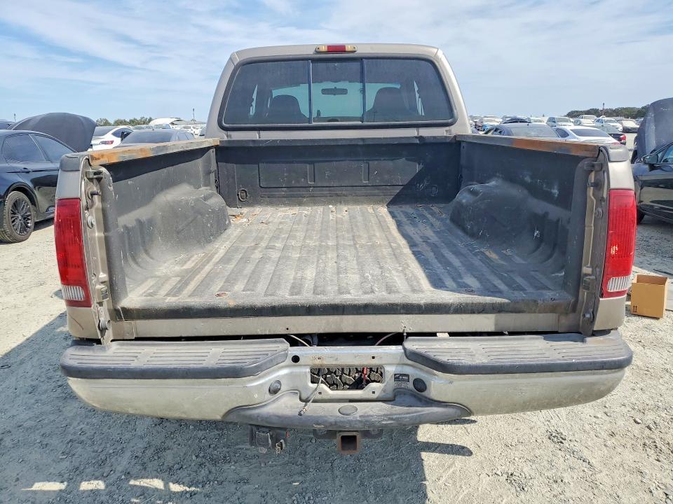 2003 FORD F250 SUPER DUTY — Фото 6 из 12