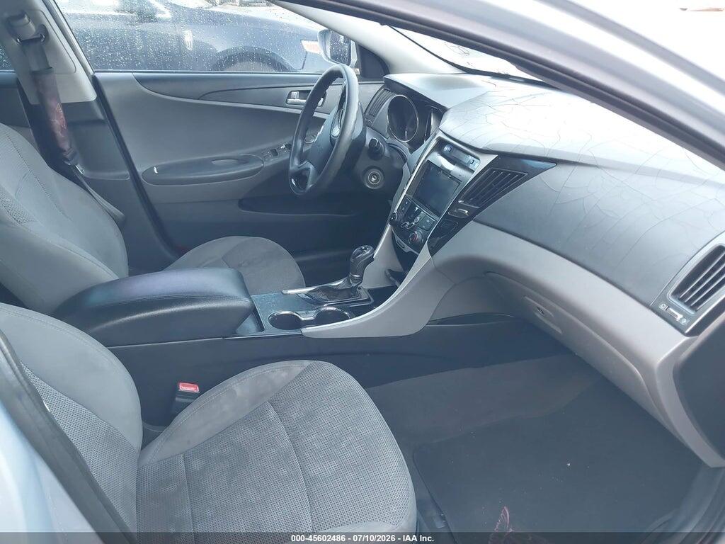 5NPEB4ACXDH635848 2013 HYUNDAI SONATA photo no. 5