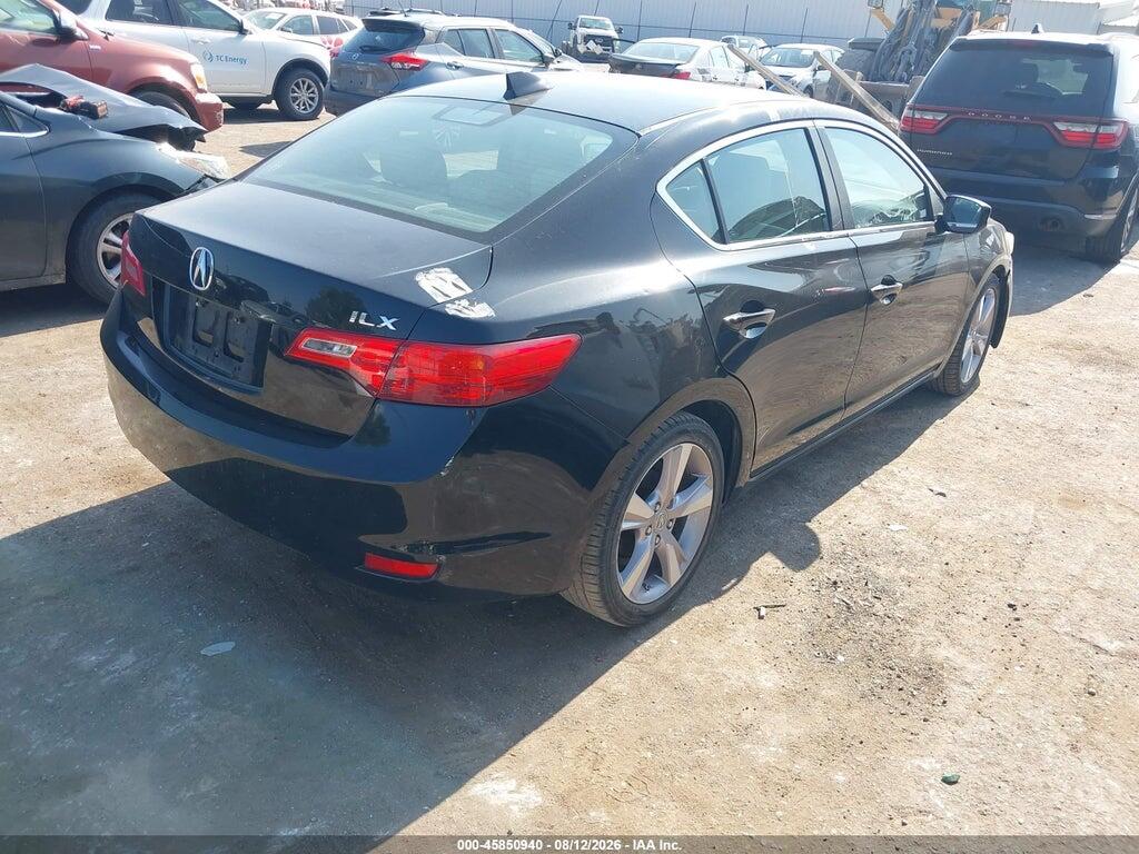 19VDE1F72DE013870 2013 ACURA ILX photo no. 4